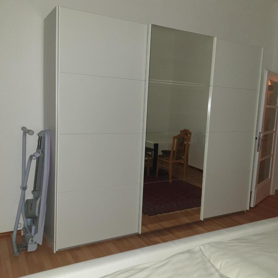 Weisses Appartement Vienna Exterior photo